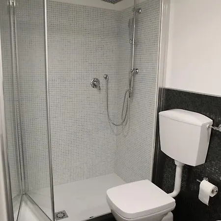 Apartment Matisse Affittacamere *